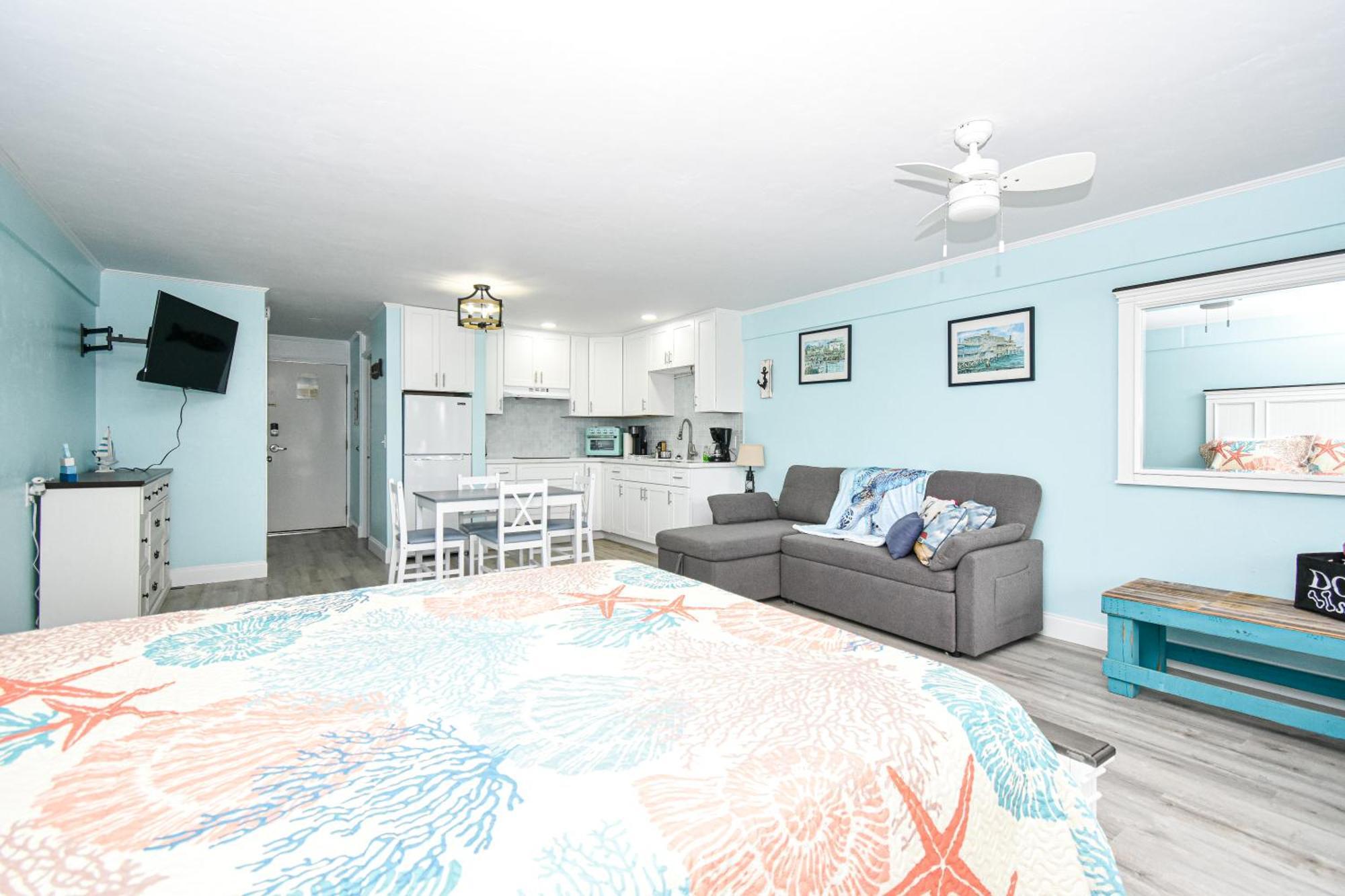 Park Place Unit 228 Apartment Cedar Key