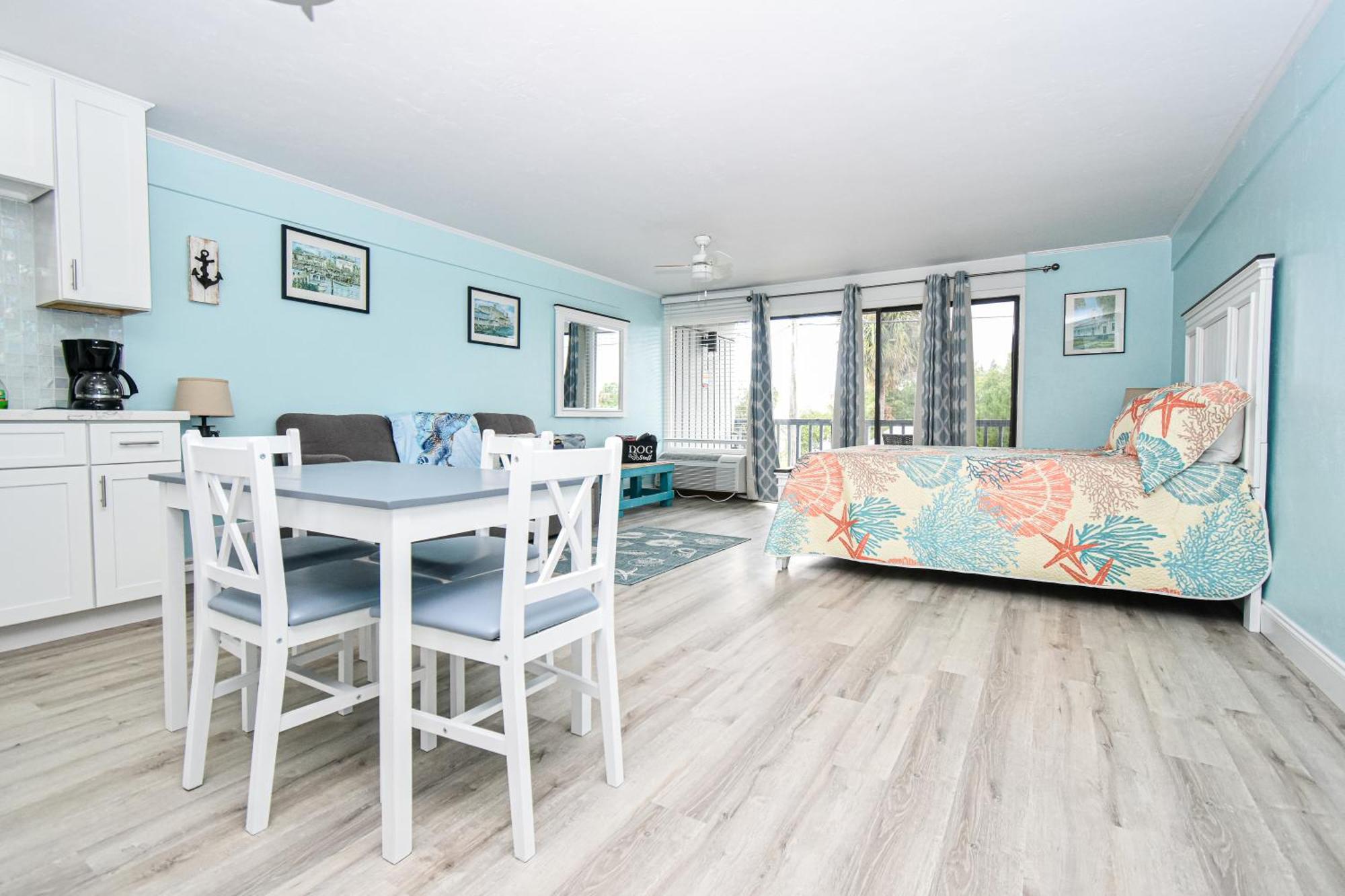 Apartment Park Place Unit 228 Cedar Key